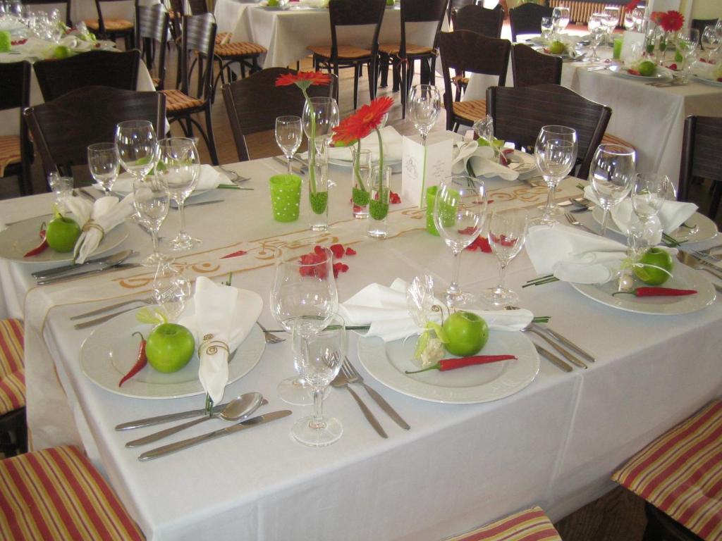 Hotel Drei Kronen Текленбург Екстериор снимка